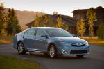 Toyota Camry Hybrid 2012 года